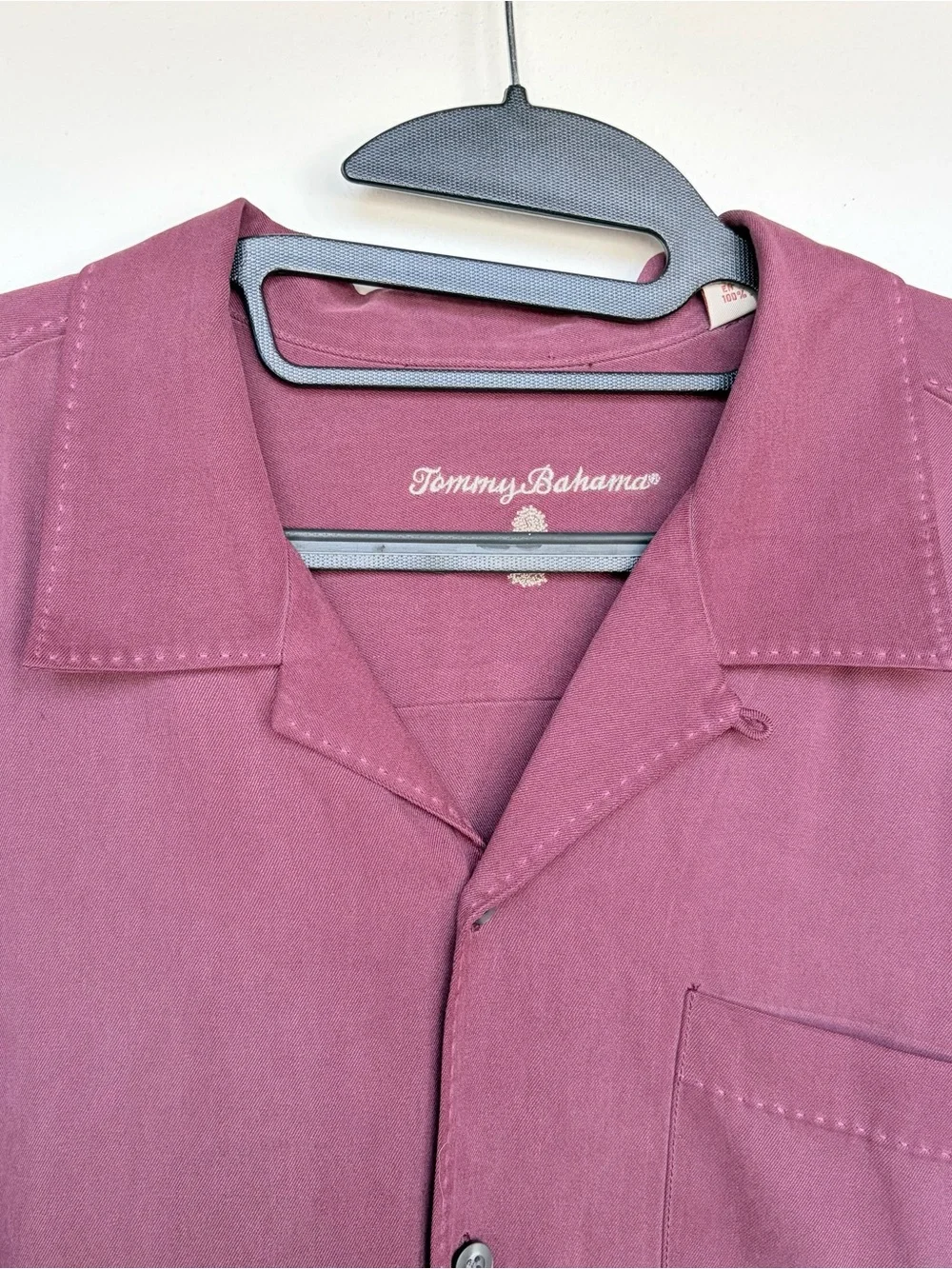 Tommy Bahama Mens XL 100% Silk Button Down Sangria Wine Burgundy Button Up Shirt